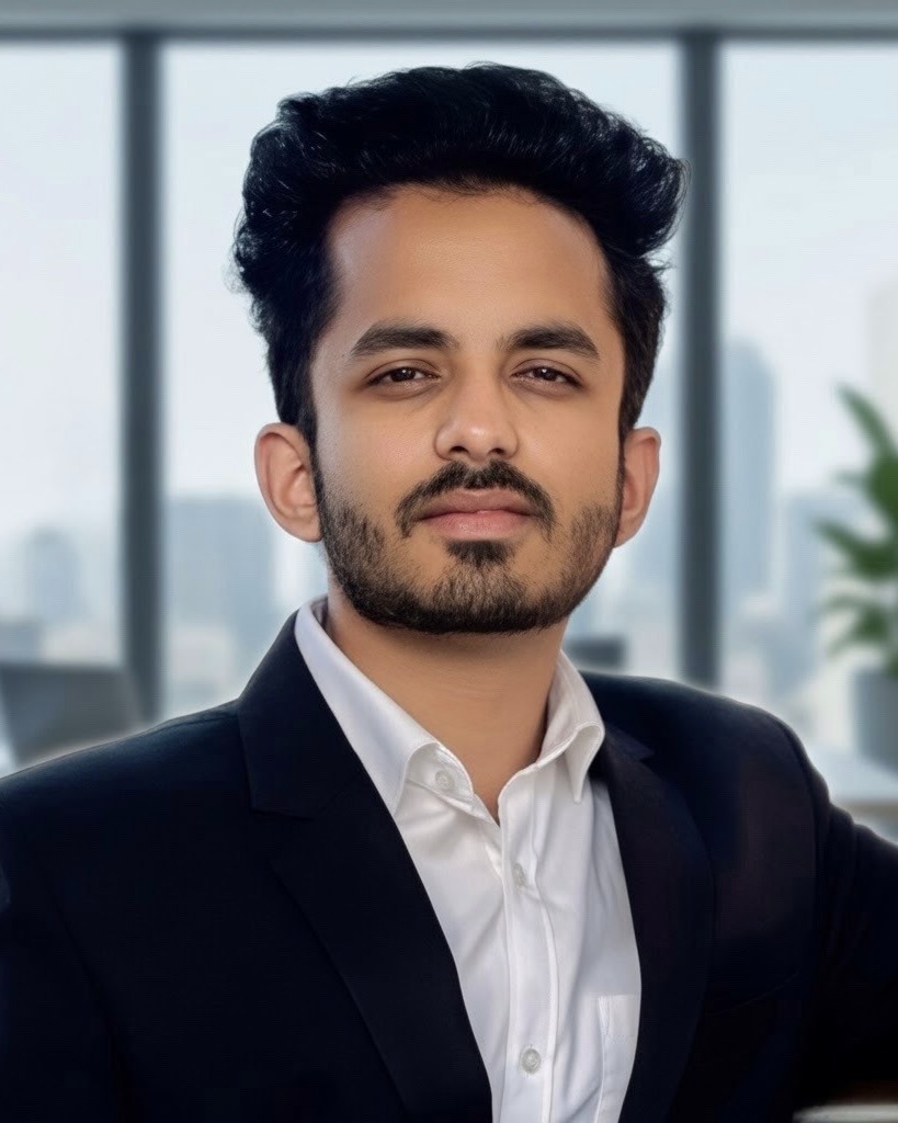 Abhinav Negi, Advocate